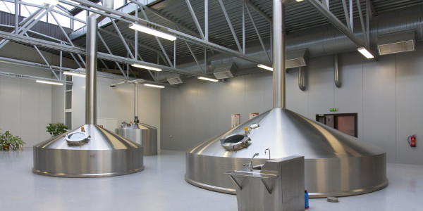 Caldereros · Calderería · Calderas · Tolvas · Cisternas · Depósitos Eixample · Fabricación de Calderas